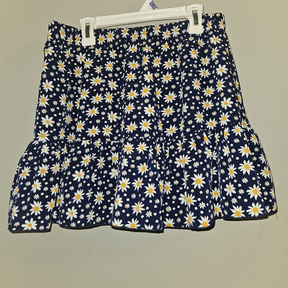 SHEIN White and Yellow Bubble Mini Skirt